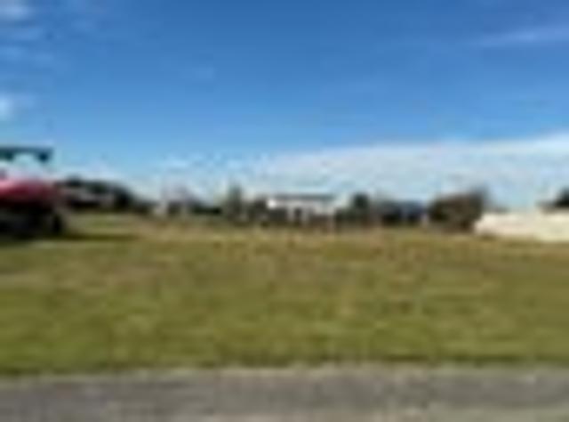 Land for sale in Canterbury