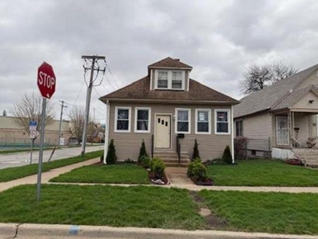 House for sale in Blue Island, Cook County