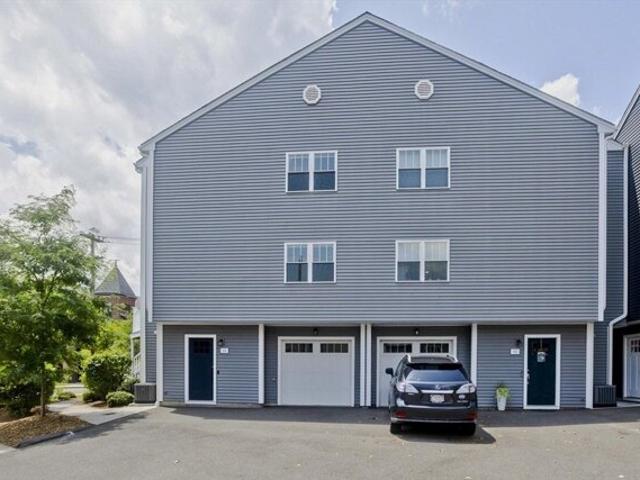 Condo for sale in South Hadley, Massachusetts