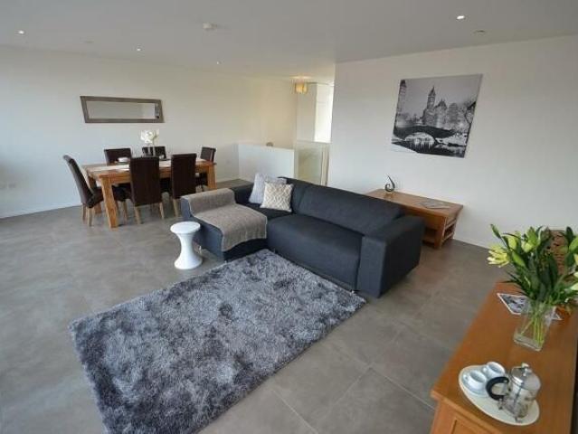 Apartment for rent in The Meadows, Haddon