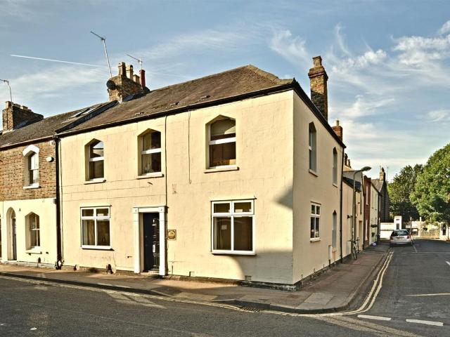 Room for rent in The Slade, Oxfordshire