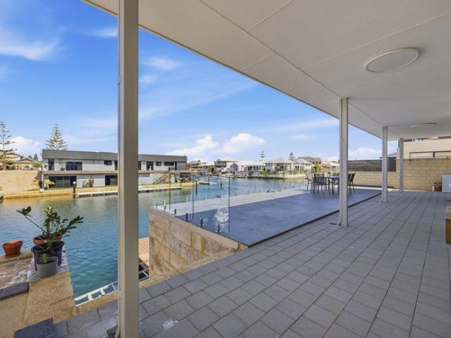 Apartment for rent in Parklands, Western Australia