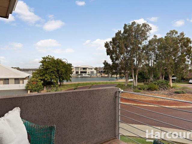 Townhouse for sale in Parklands, Western Australia