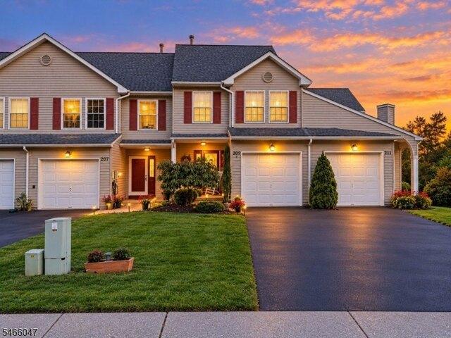 House for sale in Hackettstown, Warren County