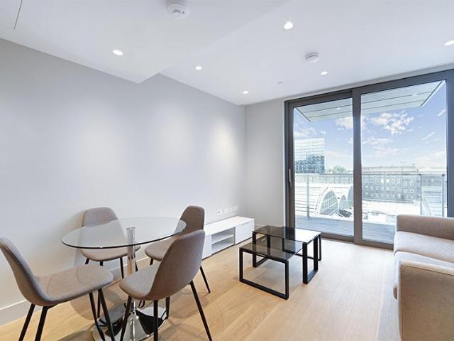 Apartment for rent in Paddington, Greater London