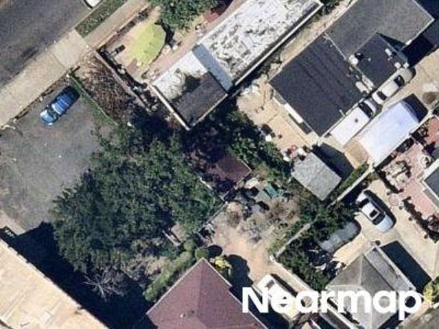 House for sale in Arverne, New York