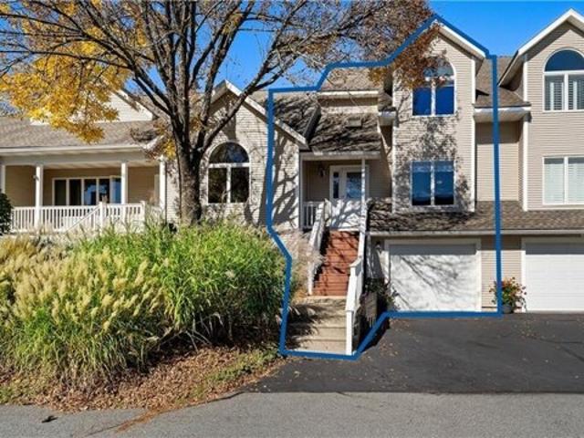 House for sale in River Farms, West Warwick