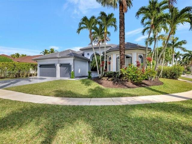 House for sale in Plantation House for sale in Plantation
