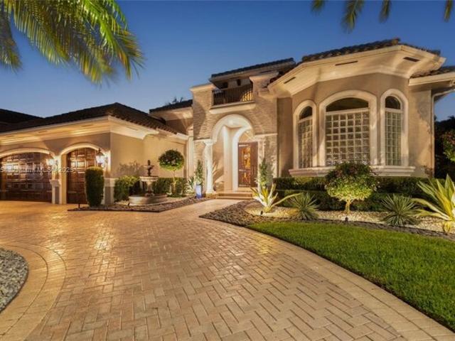 House for sale in Plantation House for sale in Plantation