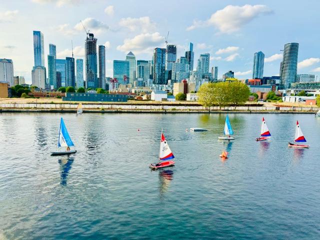 Apartment for rent in Isle Of Dogs, Isle Of Man