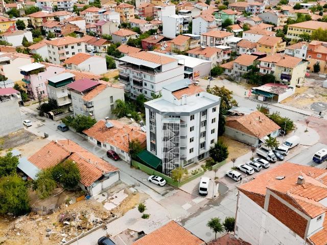 Atatürk Mahallesi, Yeşilyurt içerisinde satılık Bina
