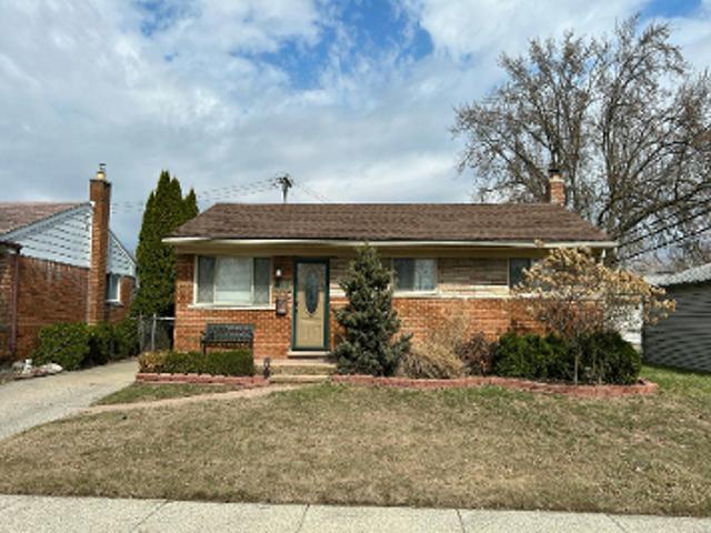 House for sale in Roseville, Michigan