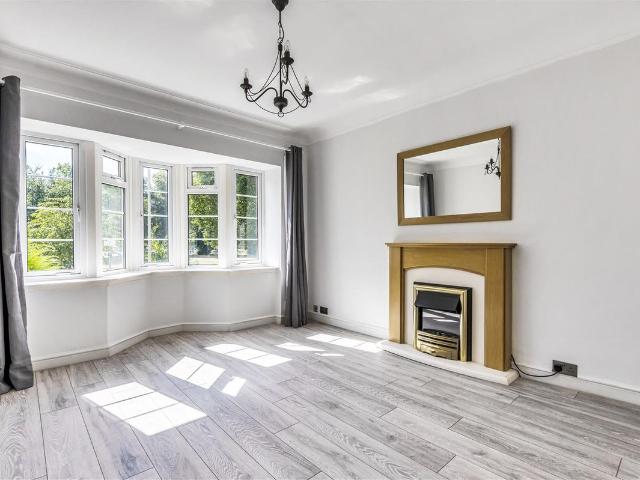 Apartment for rent in Norbiton, Greater London