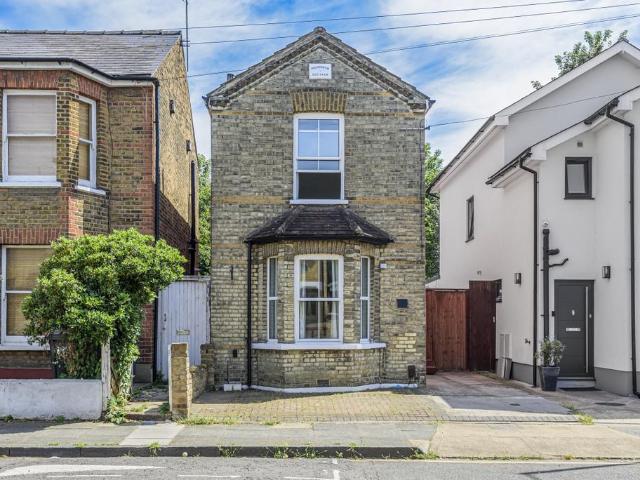House for rent in Norbiton, Greater London