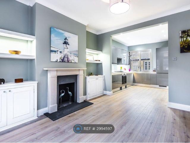 House for rent in Battersea, Greater London