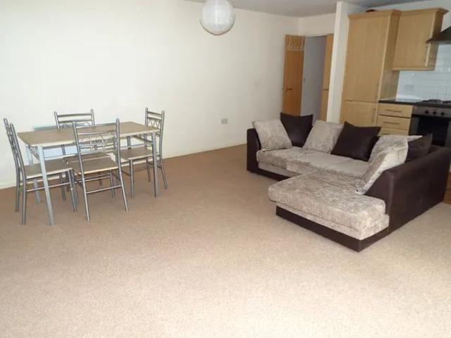 Apartment for rent in Maryland, Greater London