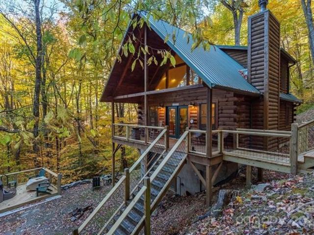House for sale in Maggie Valley