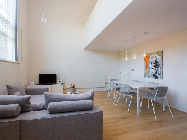 Apartment for rent in Battersea, Greater London