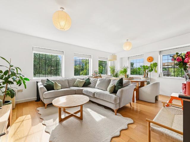 Apartment for rent in London Borough of Wandsworth, Greater London