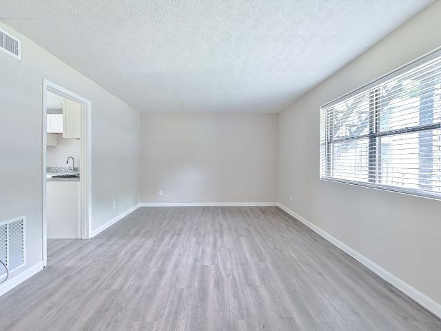 Apartment for rent in Decatur, DeKalb County