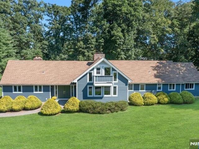 House for sale in Upper Saddle River, Bergen County