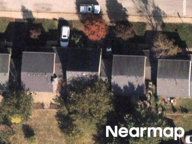 House for sale in Warrenville, Illinois