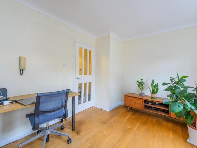 Apartment for rent in East Marylebone, Mayfair