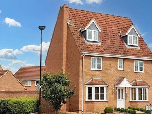 House for sale in Hampton Green, Cambridgeshire