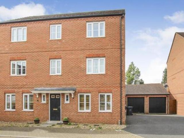 House for sale in Hampton Green, Cambridgeshire