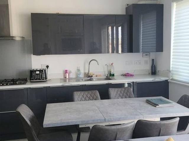 House for rent in London Borough of Croydon, Greater London