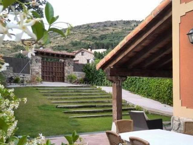 Casa en alquiler en Canencia, Madrid