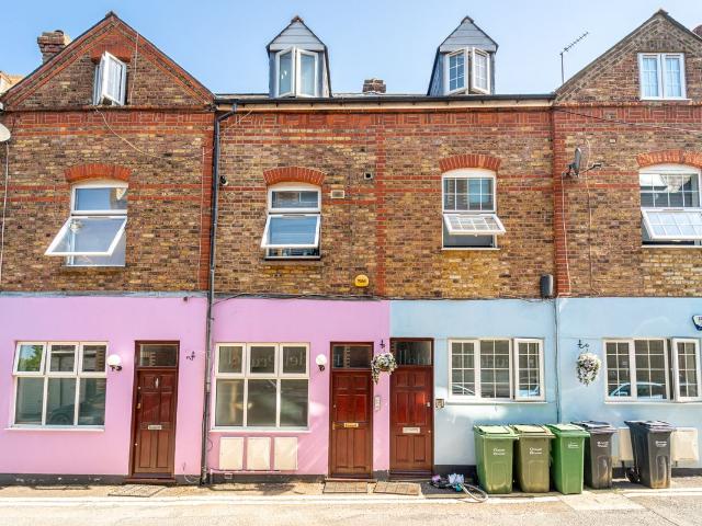 Apartment for rent in South Hampstead, Greater London