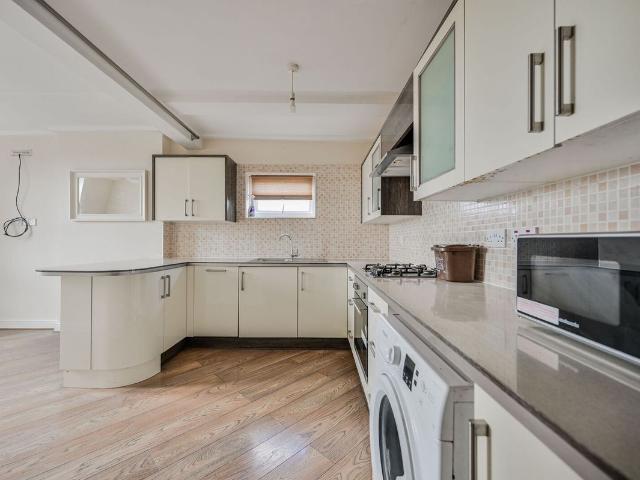 Apartment for rent in Leytonstone, Greater London