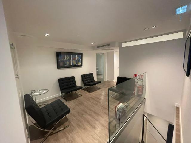 Bureau vente à France métropolitaine, Cannes