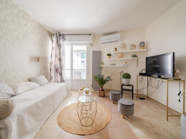 Studio location à Grasse, Cannes