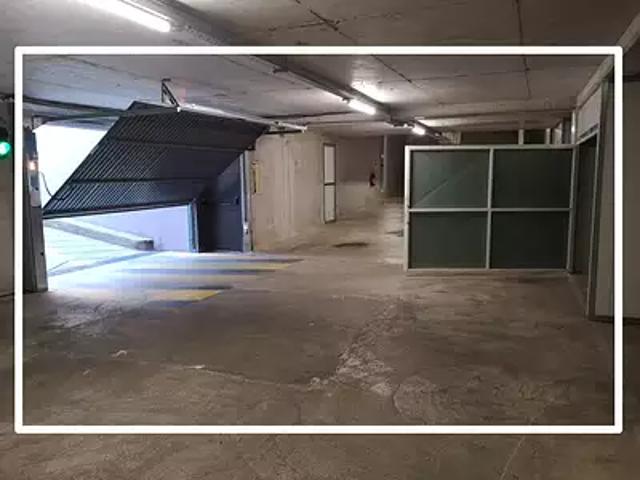 Garage vente à Cannes, Font de Veyre