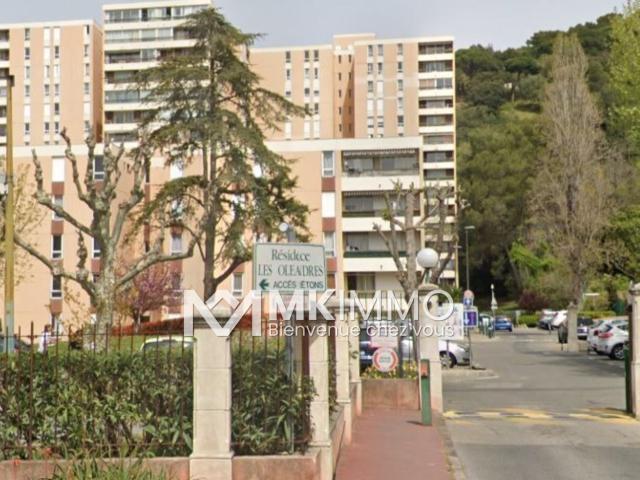 Garage location à Cannes, Principauté de Monaco