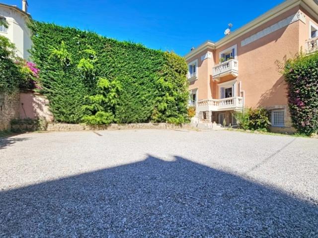 Maison vente à Grasse, Cannes