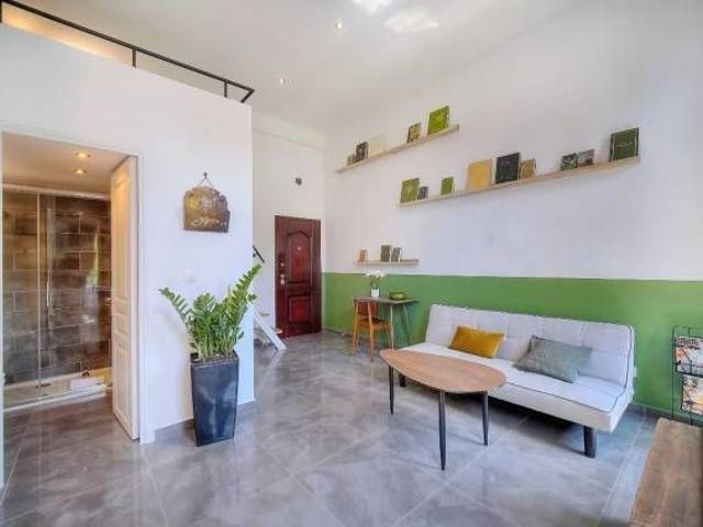 Studio location à Grasse, Cannes