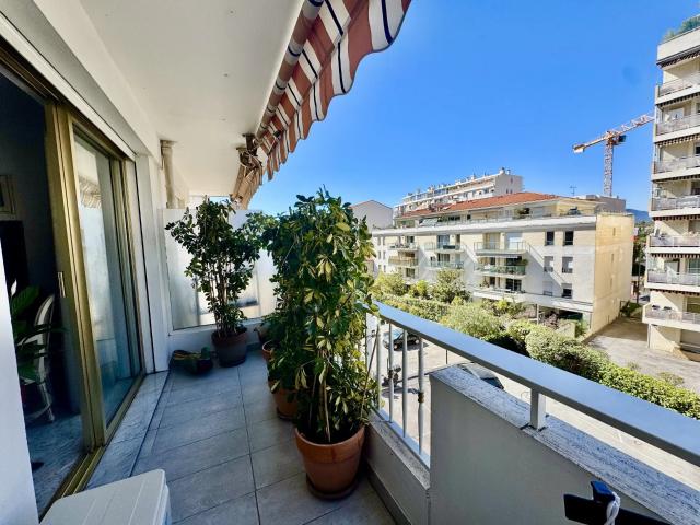 Appartement vente à Grasse, Cannes