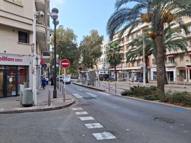 Garage vente à Grasse, Cannes