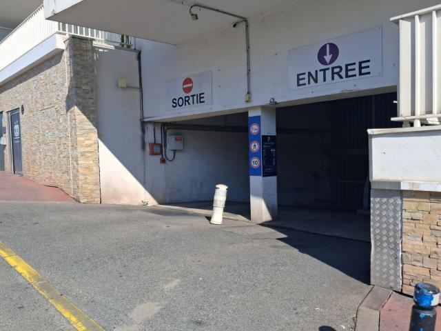 Garage vente à Grasse, Cannes