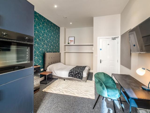 Studio for rent in Haddon, East Midlands
