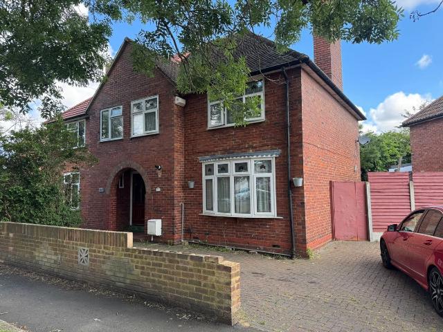House for rent in Becontree, Greater London