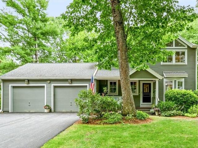 Condo for sale in Foxboro, Massachusetts