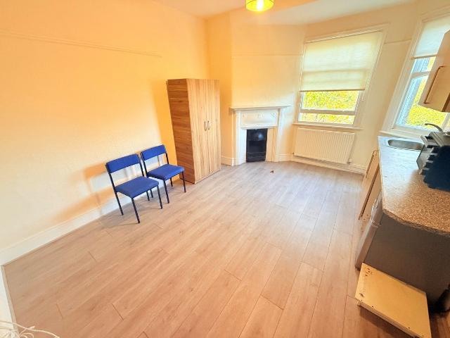 Studio for rent in Southgate, Greater London