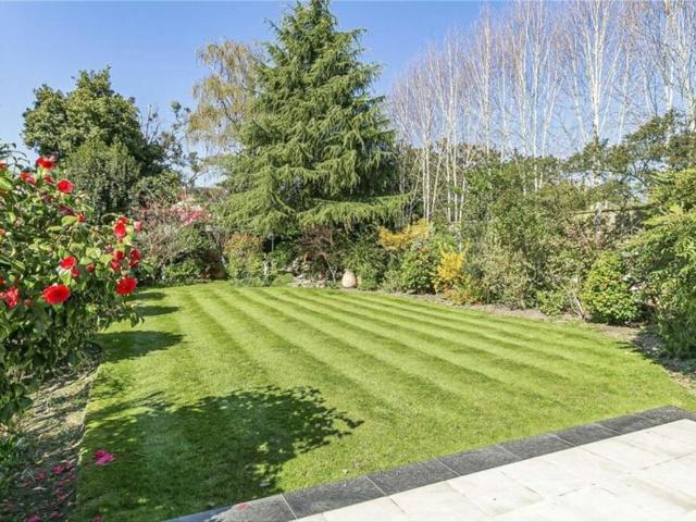 House for rent in Southgate, Cat Hill