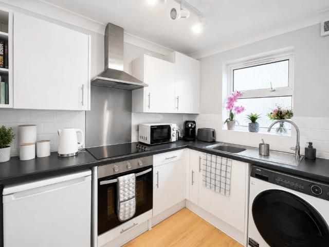 Apartment for rent in London Borough of Croydon, Addiscombe