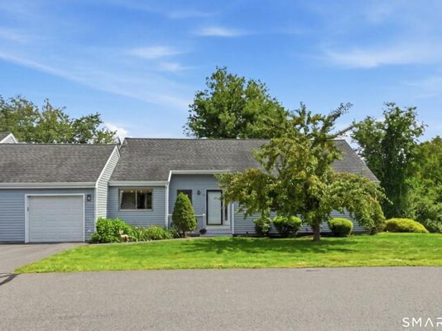 Condo for sale in Oakville, Connecticut