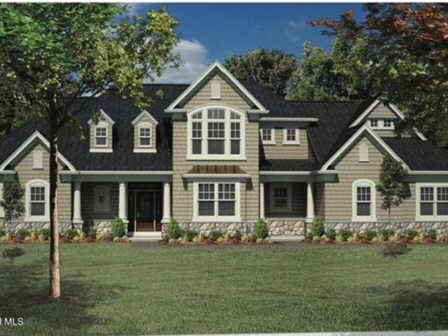 House for sale in Saratoga Springs